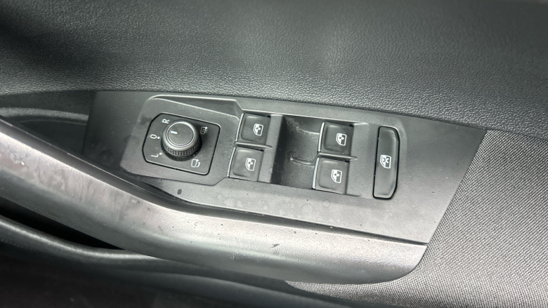 Volkswagen Taigo 1.5 TSI 150 R-Line 5dr DSG Petrol Hatchback